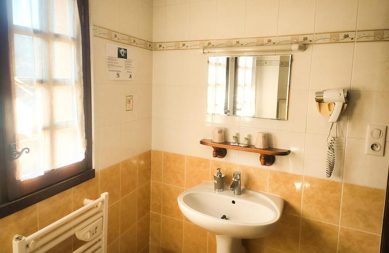 Auberge Saint Jacques Конкес Екстериор снимка